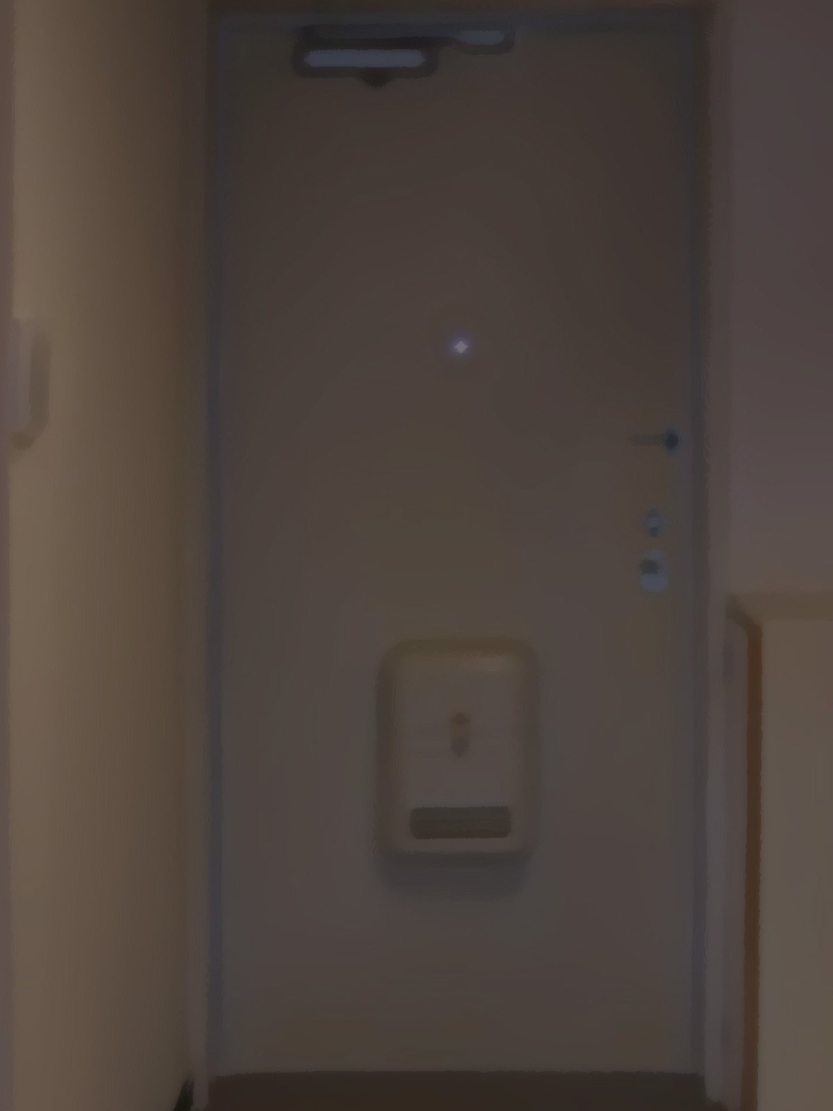 音鳴の先生の先生がよっぱらって..